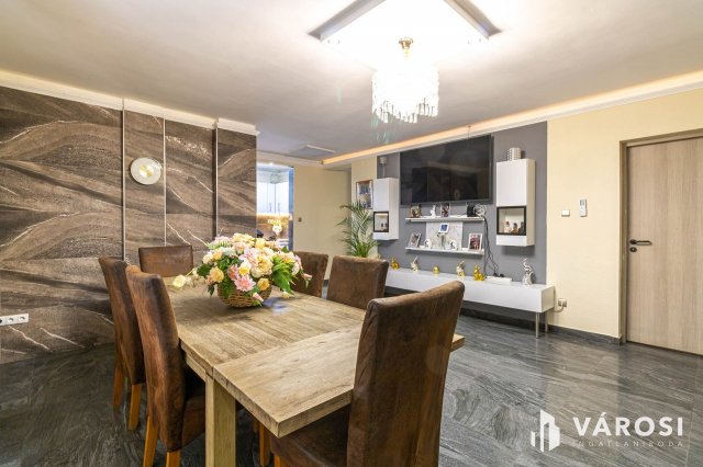 Eladó családi ház, Enyingen 69.999 M Ft, 3+1 szobás