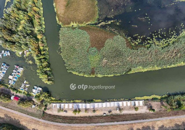 Eladó nyaraló, Sarudon 40.5 M Ft, 1+2 szobás