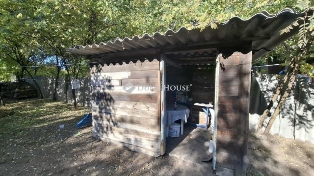 Eladó családi ház, Pilisen 15.5 M Ft, 2 szobás