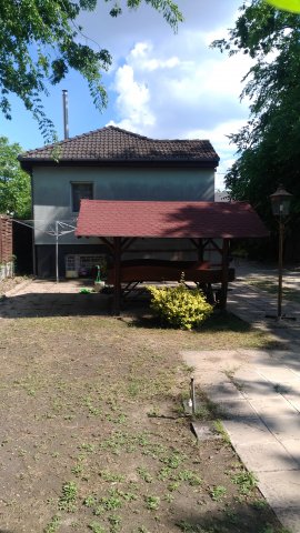 Eladó családi ház, Szigethalmon 65.9 M Ft, 2+1 szobás