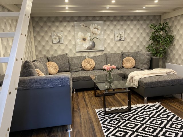 Kiadó téglalakás, albérlet, Budapesten, VI. kerületben