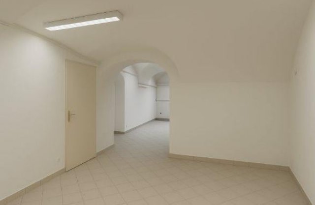 Kiadó üzlethelyiség, Budapesten, VII. kerületben 250 E Ft / hó