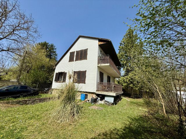 Eladó családi ház, Szigetmonostorban 59.9 M Ft, 5 szobás