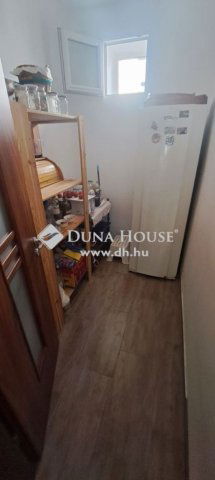 Eladó családi ház, Budaörsön 199 M Ft, 7 szobás