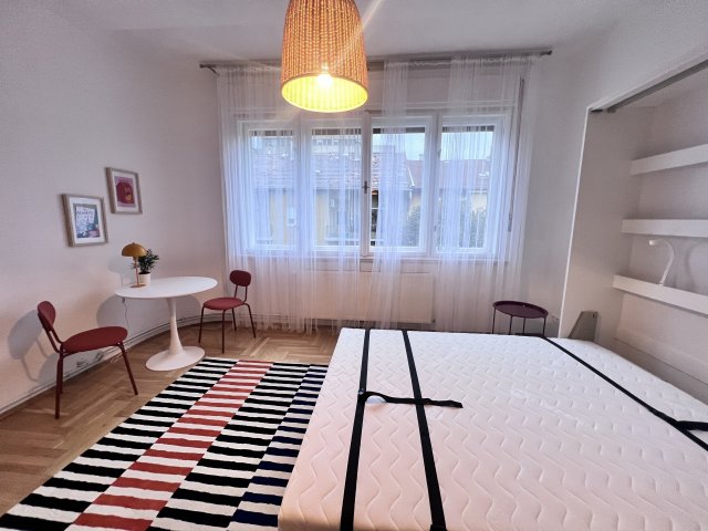 Kiadó téglalakás, albérlet, II. kerületben, Vitéz utcában
