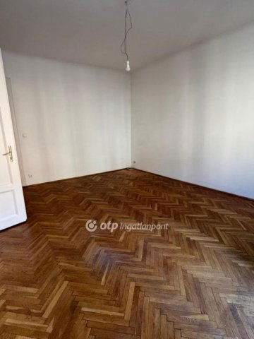 Eladó téglalakás, Budapesten, VII. kerületben 84.9 M Ft