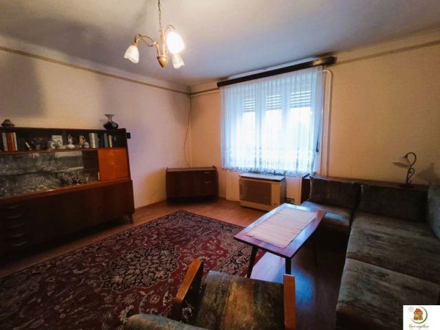 Eladó családi ház, Pilisvörösváron 69.5 M Ft, 2 szobás