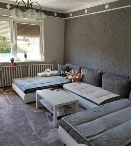 Eladó családi ház, Piliscséven 94.9 M Ft, 5 szobás