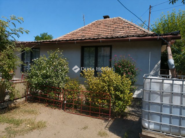 Eladó családi ház, Monorierdőn 26.3 M Ft, 3 szobás