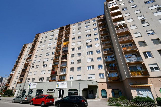 Kiadó panellakás, albérlet, Székesfehérvárott 180 E Ft / hó