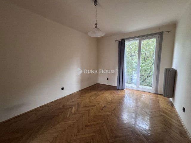 Eladó téglalakás, Pécsett, Esztergár Lajos utcában 52.5 M Ft