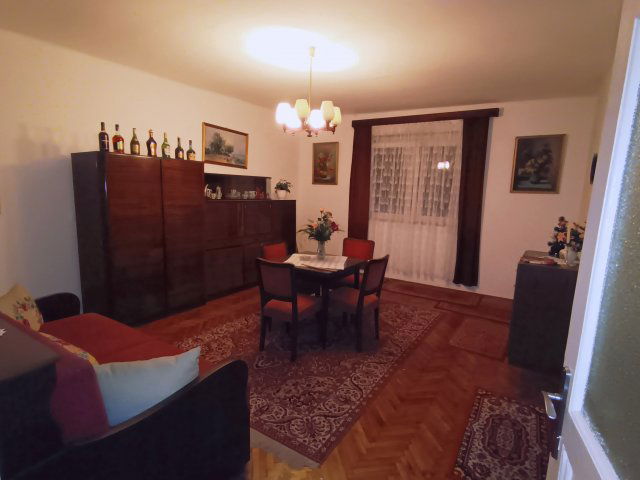 Eladó családi ház, Jánossomorján 35 M Ft, 4+2 szobás