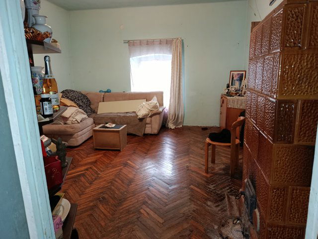 Eladó téglalakás, Sopronban 37 M Ft, 2+1 szobás