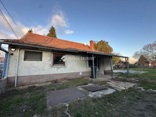 Eladó családi ház, Lakitelken 16.99 M Ft, 2 szobás