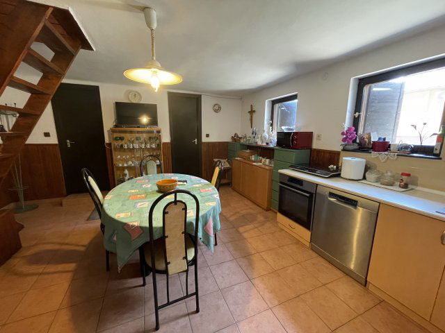 Eladó nyaraló, Cserkeszőlőn 33 M Ft, 3+1 szobás