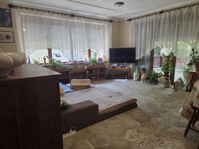 Eladó családi ház, Csongrádon, Szemere Bertalan utcában 120 M Ft