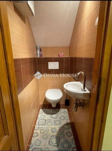 Eladó téglalakás, Budapesten, IV. kerületben 89.8 M Ft, 3 szobás