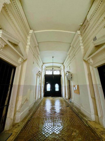 Eladó téglalakás, Budapesten, V. kerületben, Mérleg utcában