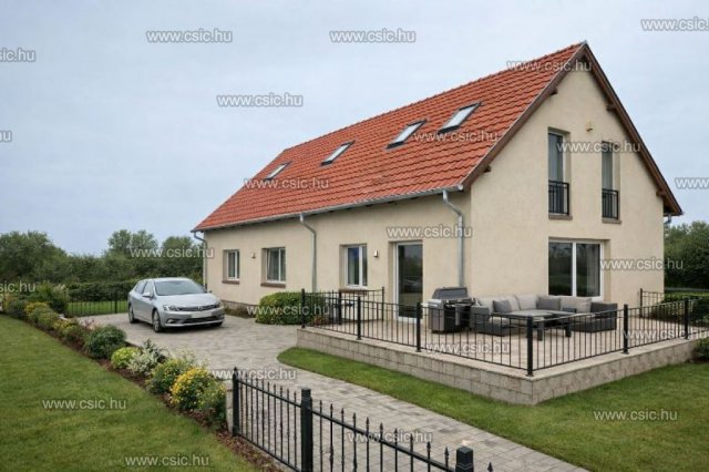 Eladó ikerház, Budakalászon 149.9 M Ft, 5 szobás