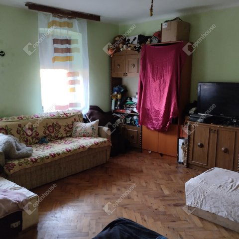 Eladó családi ház, Takácsin 18 M Ft, 3 szobás