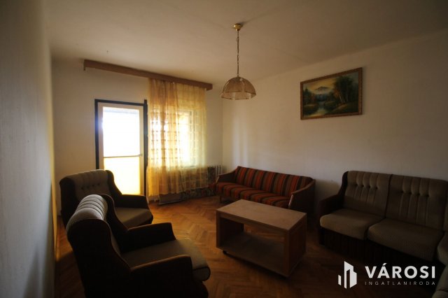 Eladó családi ház, Szombathelyen 87 M Ft, 5 szobás