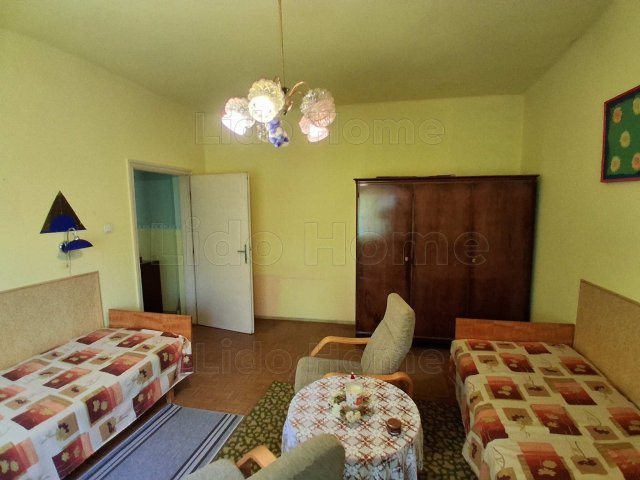 Eladó családi ház, Balatonfüreden 88 M Ft, 4 szobás