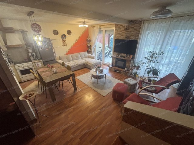 Eladó sorház, Tatabányán 121.9 M Ft, 4 szobás