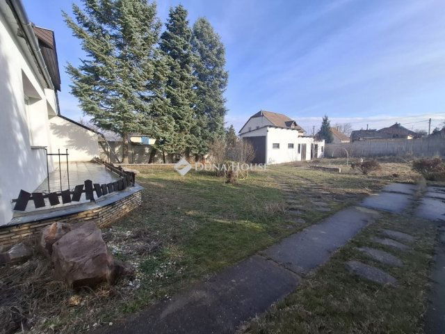 Eladó családi ház, Veresegyházon 118 M Ft, 5 szobás