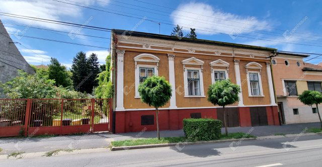 Eladó családi ház, Sátoraljaújhelyen 55 M Ft, 4 szobás