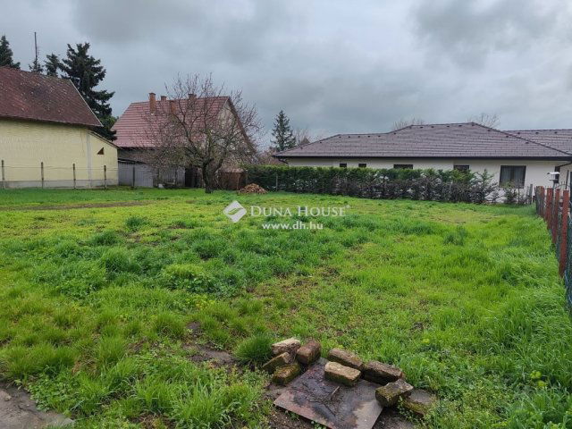 Eladó telek, Velencén 49.9 M Ft / költözzbe.hu