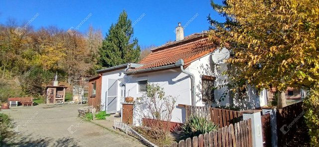 Eladó családi ház, Pölöskén 42 M Ft, 2 szobás