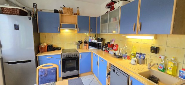 Eladó panellakás, Debrecenben 79 M Ft, 3+3 szobás