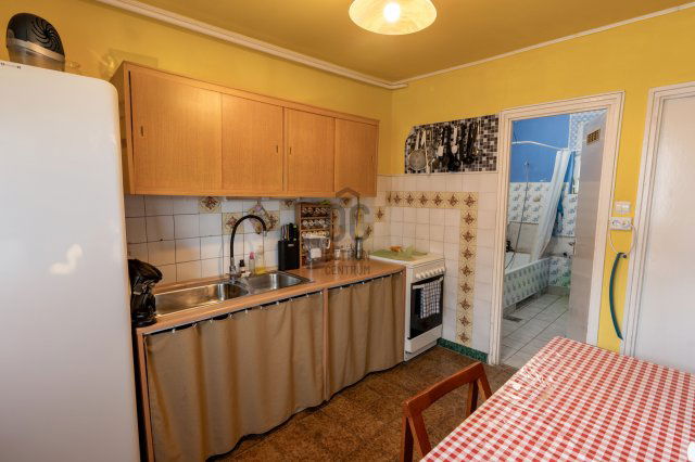 Eladó családi ház, Kápolnásnyéken 51.9 M Ft, 3 szobás