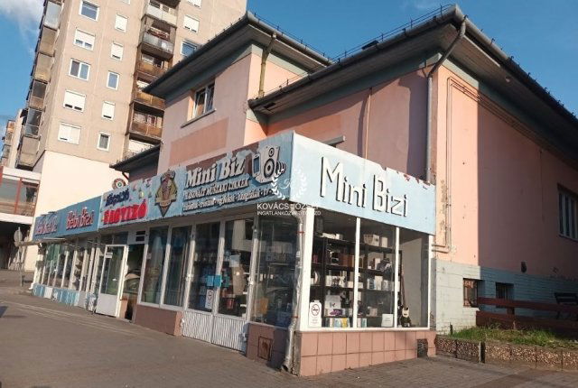 Kiadó üzlethelyiség, Ózdon, Vasvár úton 190 E Ft / hó