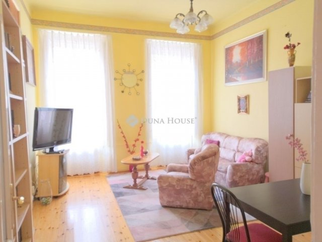 Eladó téglalakás, Budapesten, VI. kerületben 119 M Ft, 3 szobás