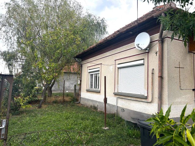 Eladó családi ház, Jászkarajenőn 13.9 M Ft, 2 szobás