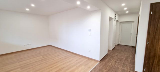 Eladó téglalakás, Bicskén 57.72 M Ft, 3 szobás