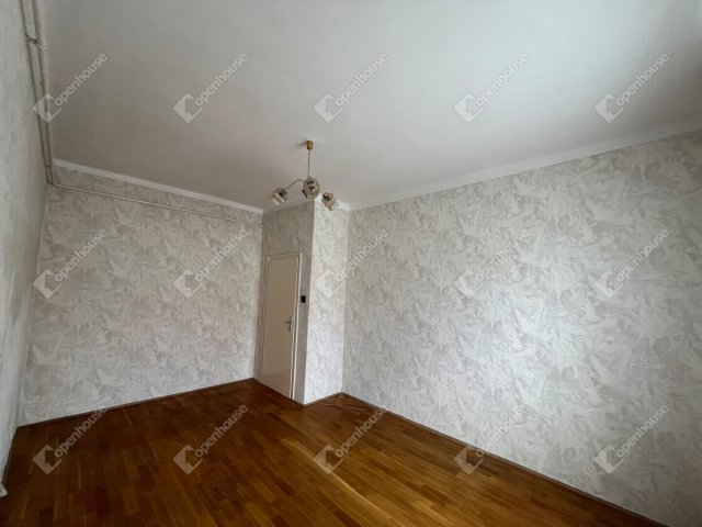 Eladó téglalakás, Kaposváron 32.9 M Ft, 2 szobás