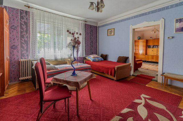 Eladó családi ház, Baján 41 M Ft, 4+2 szobás