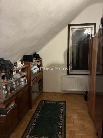 Eladó családi ház, Budapesten, XVIII. kerületben 94 M Ft