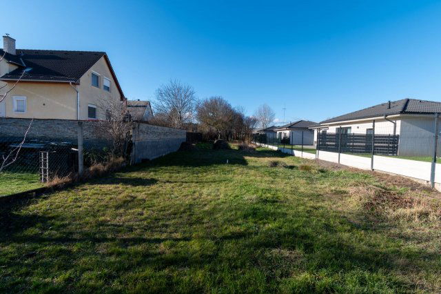 Eladó családi ház, Székesfehérvárott 74.75 M Ft, 3 szobás