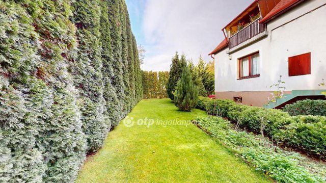 Eladó családi ház, Nyíregyházán 95 M Ft, 3+1 szobás