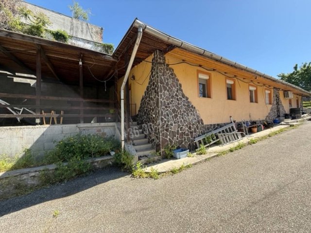 Eladó ipari ingatlan, Budapesten, XXII. kerületben 199.9 M Ft