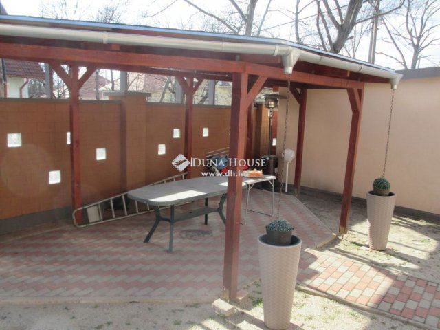 Eladó családi ház, Budapesten, XVIII. kerületben 162 M Ft