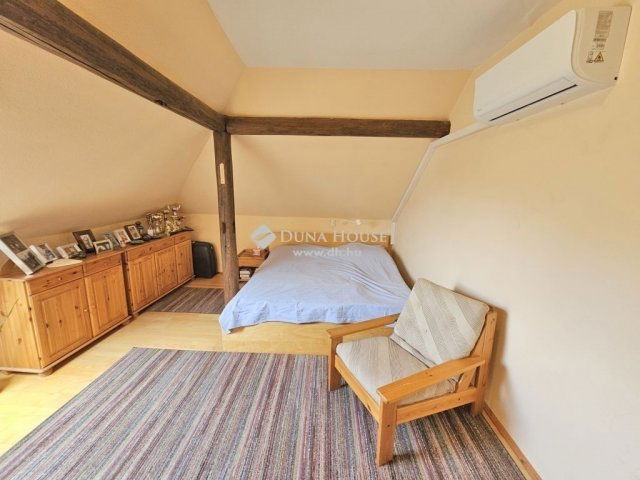 Eladó családi ház, Budapesten, XXI. kerületben 99 M Ft, 4 szobás