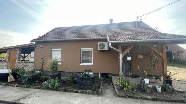 Eladó családi ház, Dunavarsányban 299 M Ft, 3 szobás