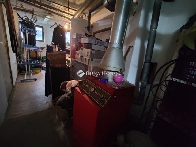 Eladó ikerház, Vecsésen 105 M Ft, 6 szobás