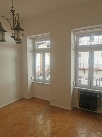 Kiadó téglalakás, albérlet, XIII. kerületben, Radnóti Miklós utcában
