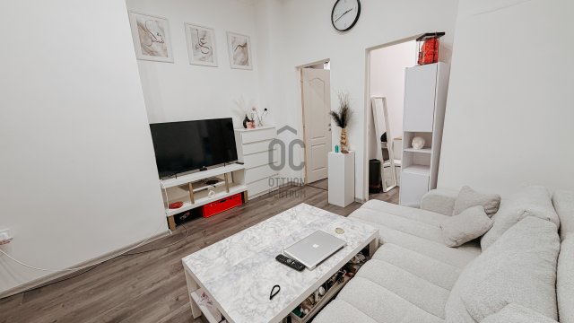 Eladó téglalakás, Budapesten, VII. kerületben 86.9 M Ft