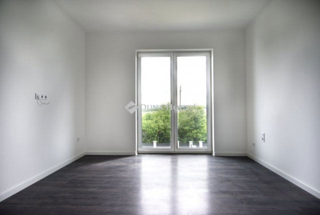 Eladó ikerház, Herceghalomon 199 M Ft, 5 szobás